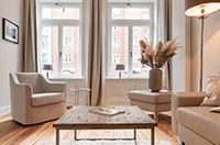 Wohnzimmer eines möblierten Appartements