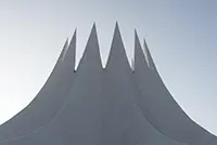 Dach des Tempodroms in Berlin